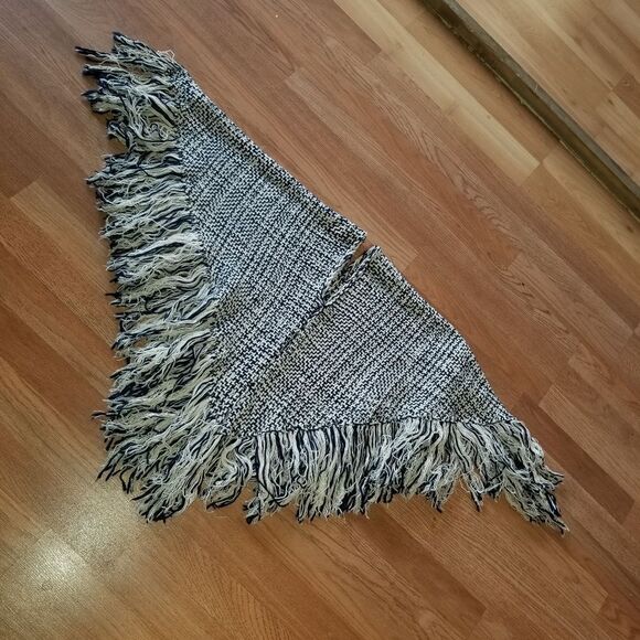 Womens Fringe Knit Poncho Boho /Shawl - Picture 6 of 13
